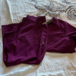 Scrubstar Xl Burgundy w Fluorescent stitching